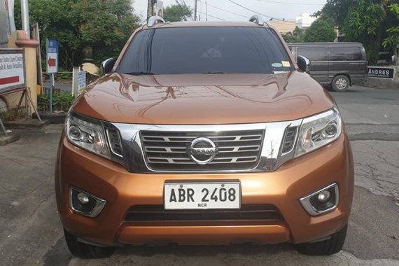 Sell 2nd Hand 2015 Nissan Navara Truck in Las Pinas 
