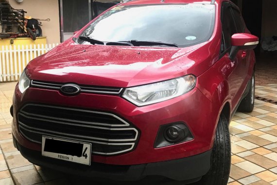 Red Ford Ecosport 2014 at 87000 km for sale 