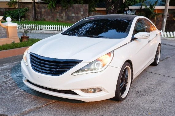 Hyundai Sonata 2012 for sale in Mandaluyong