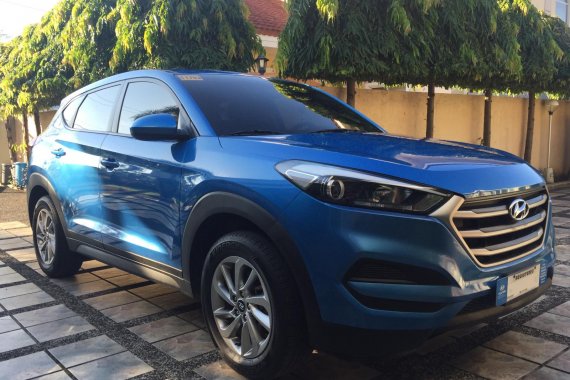 Blue 2017 Hyundai Tucson at 11000 km for sale in Cebu City 