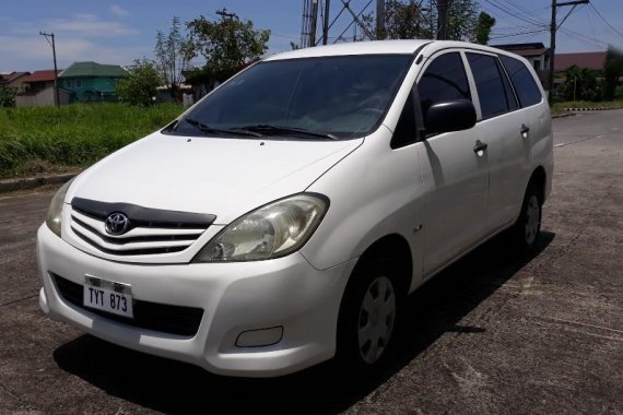 Toyota Innova 2010 for sale in Makati 