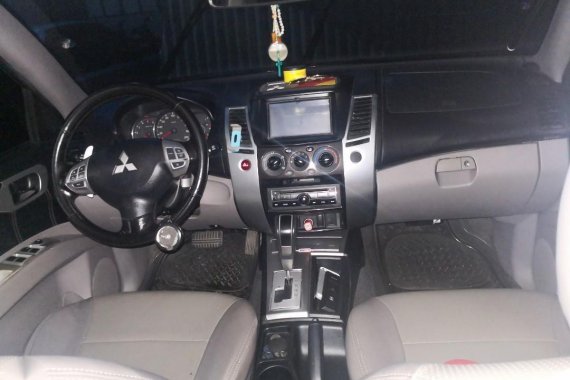 Mitsubishi Montero 2012 for sale in Silang