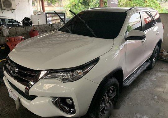 Selling White Toyota Fortuner 2018 at 11000 km 