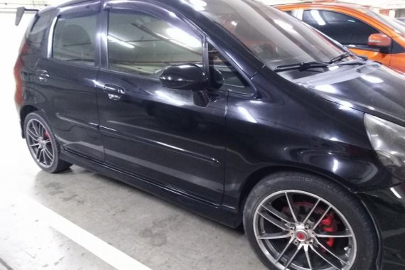 Selling Black Honda Jazz 2007 Automatic in Makati 