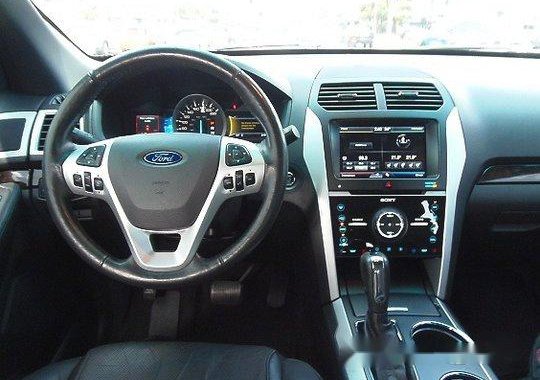 Black Ford Explorer 2014 at 26000 km for sale