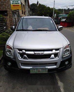 Silver Isuzu D-Max 2012 at 223367 km for sale