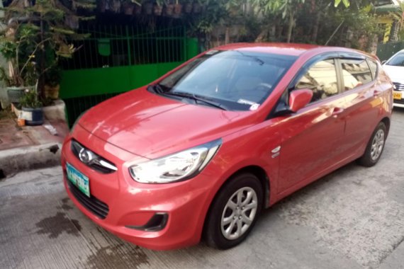Red 2013 Hyundai Accent Manual Diesel for sale 