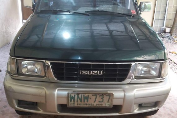 Selling Used Isuzu Hi-lander Crosswind 2011 at 90000 km 