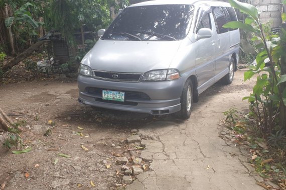 Sell 2nd Hand 1999 Toyota Granvia Automatic in Lucena 