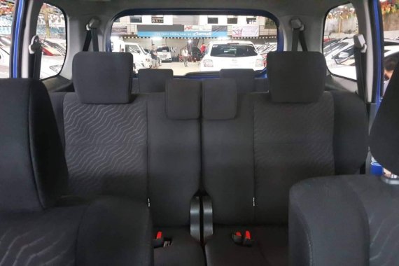 Blue 2016 Toyota Avanza at 32000 km for sale 