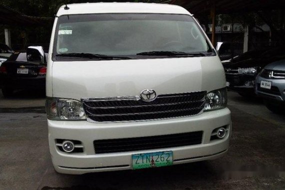 White Toyota Hiace 2009 Automatic Diesel for sale 