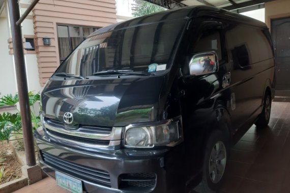 Used 2010 Toyota Hiace for sale in Taytay 