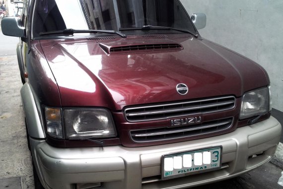 Red 2001 Isuzu Trooper Automatic Diesel for sale 