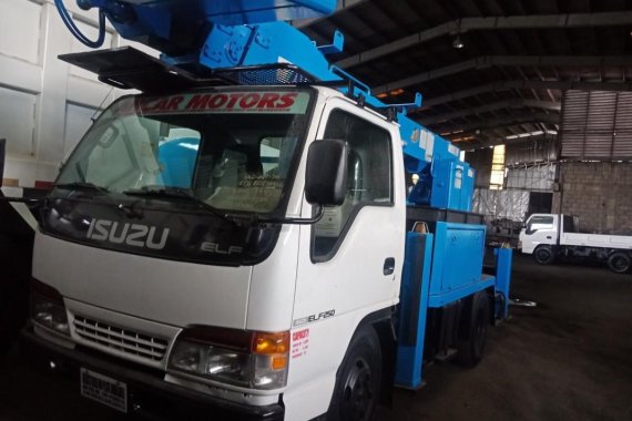 Isuzu Elf 2019 for sale in Caloocan 
