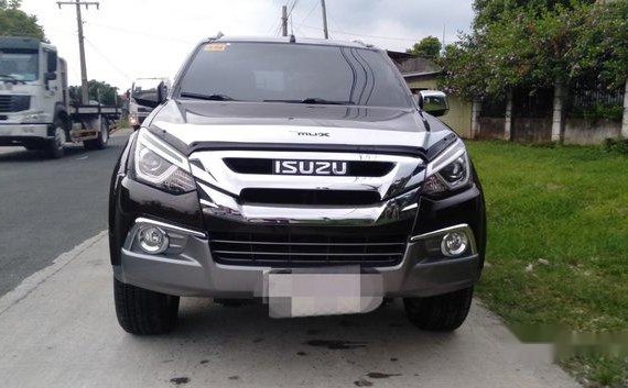 Brown Isuzu Mu-X 2018 Automatic Diesel for sale