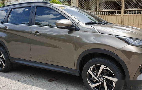 Brown Toyota Rush 2019 for sale