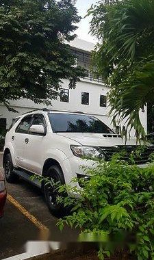 Sell White 2014 Toyota Fortuner Automatic Diesel at 89000 km