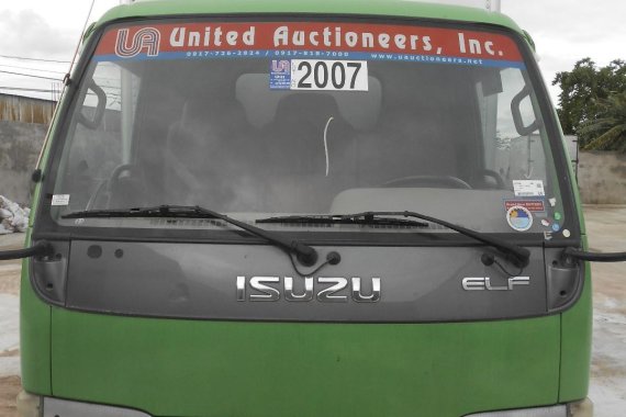 Selling 2006 Isuzu Elf in Valenzuela 