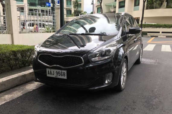 Kia Carens 2014 at 40000 km for sale 