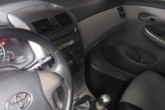 Selling 2009 Toyota Altis G Manual in Quezon City