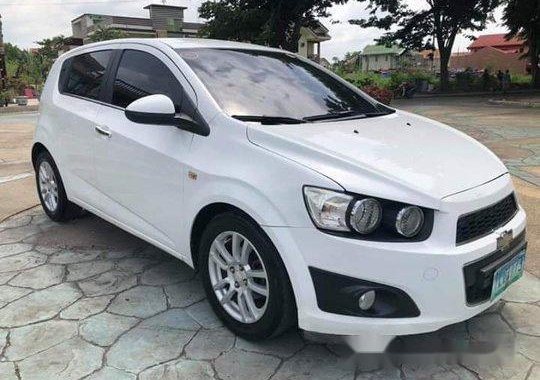 White Chevrolet Sonic 2013 Automatic Gasoline for sale 