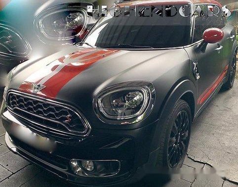 Selling Black Mini Countryman 2017 Automatic Gasoline