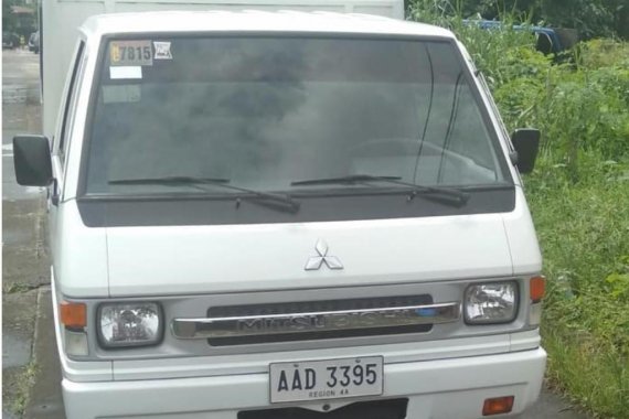  Mitsubishi L300 2014 Van for sale in Santo Tomas
