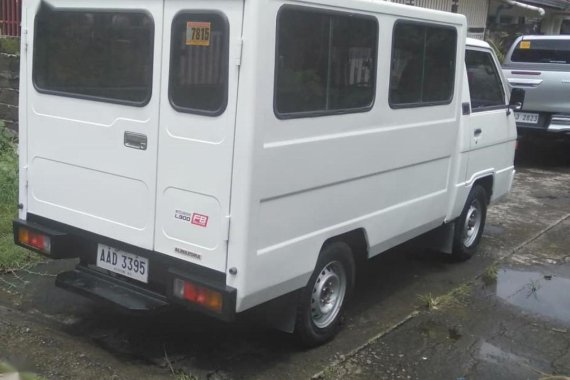  Mitsubishi L300 2014 Van for sale in Santo Tomas