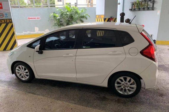 White 2017 Honda Jazz at 6000 km for sale 