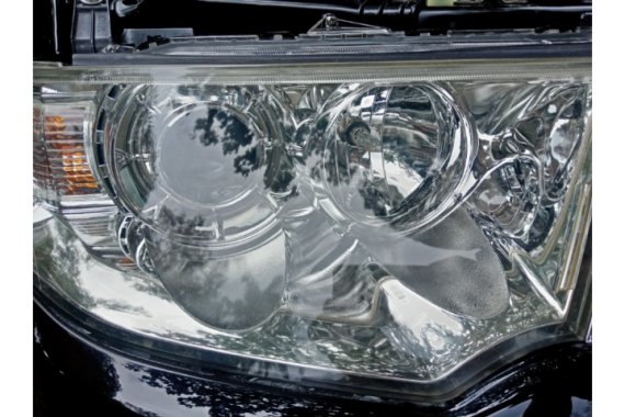 Selling Black Mitsubishi Montero 2013 Manual Diesel 