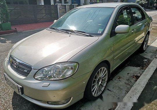 Selling Beige Toyota Corolla Altis 2005 
