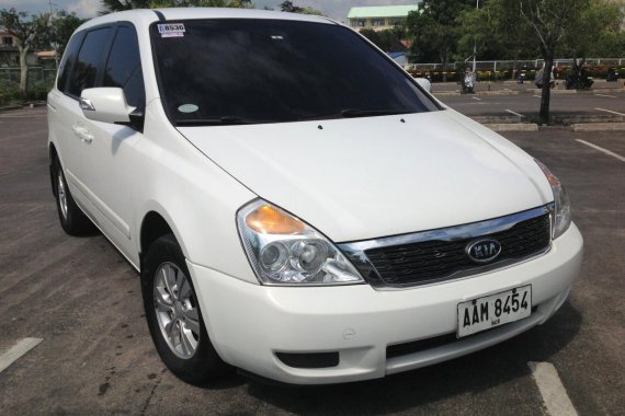 Selling Used Kia Carnival 2014 Manual Diesel in Lucena 