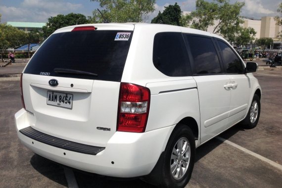 Selling Used Kia Carnival 2014 Manual Diesel in Lucena 