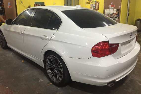 Sell Used 2012 Bmw 318i Sedan in Manila 