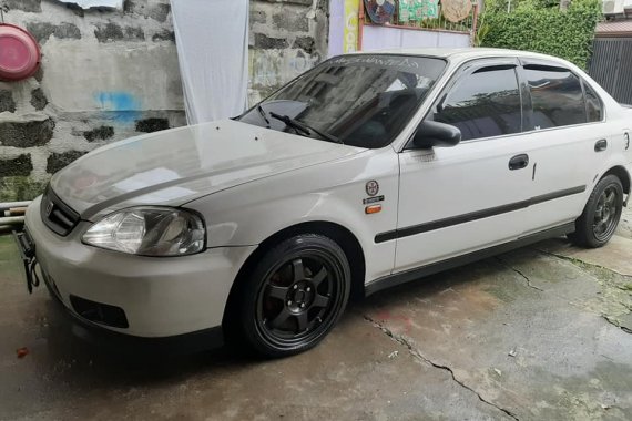 Selling White Honda Civic 1999 Sedan in Pampanga 