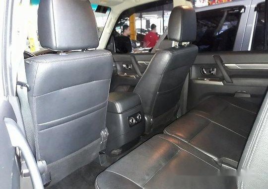 Silver Mitsubishi Pajero 2015 Automatic Diesel for sale