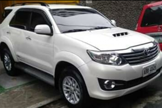White 2014 Toyota Fortuner Automatic Diesel for sale