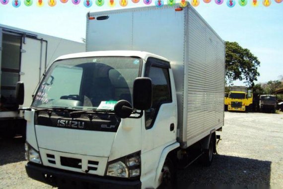 Used Isuzu Elf 2019 for sale in Quezon City