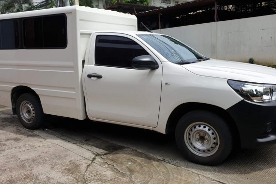 Sell Used 2016 Toyota Hilux Manual Diesel in Quezon City 