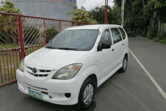 2009 Toyota Avanza for sale in Lipa 