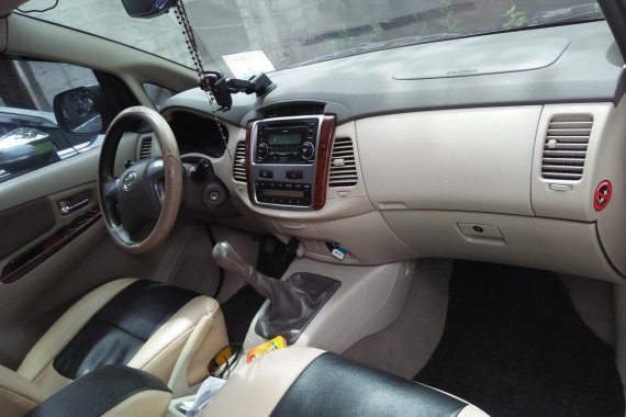 Sell 2nd Hand 2014 Toyota Innova at 60000 km 