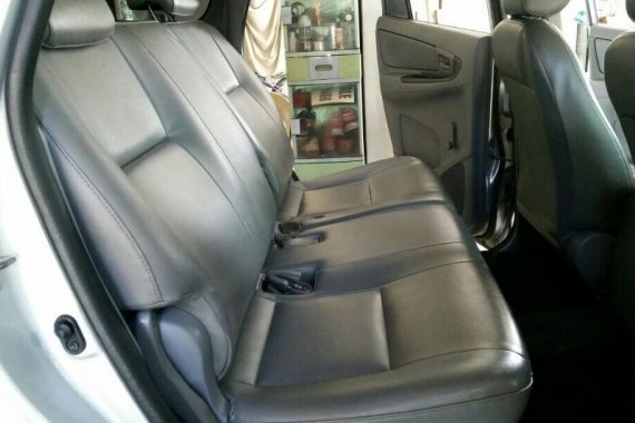 2011 Toyota Innova for sale in Floridablanca