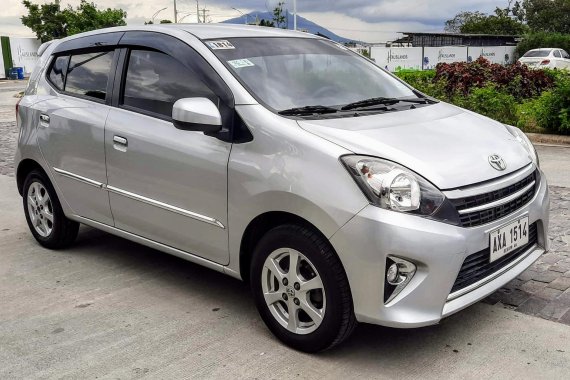 Selling Silver Toyota Wigo 2015 Automatic at 30000 km 