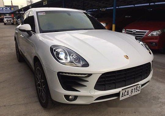 White Porsche Macan 2015 Automatic Diesel for sale 