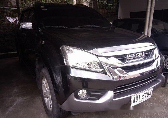 Black Isuzu Mu-X 2015 Automatic Diesel for sale