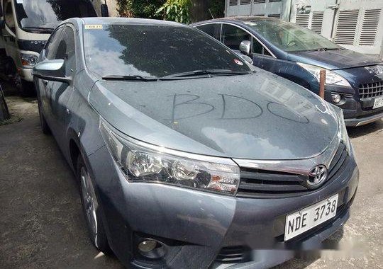 Grey Toyota Corolla Altis 2017 Manual for sale 