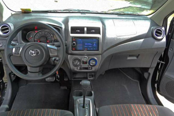 Black Toyota Wigo 2018 at 12000 km for sale 