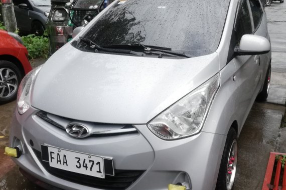 Selling Silver Hyundai Eon 2016 Hatchback at 55000 km 