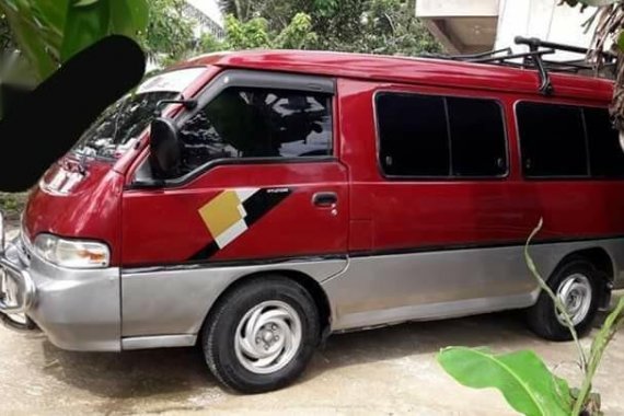 1996 Hyundai H-100 for sale in Amadeo