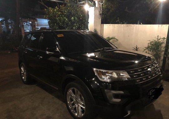 Selling Black Ford Explorer 2017 at 21000 km 